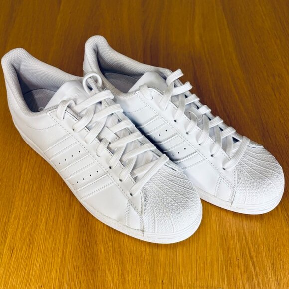 Adidas Superstar Men Originals - White - Size 9 US - Picture 1 of 8